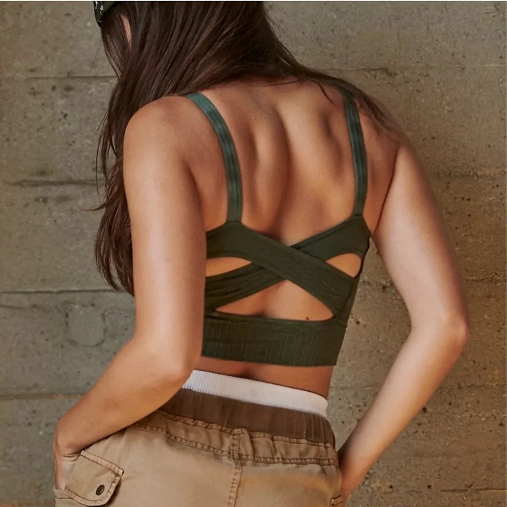 RARE! Free People Good Karma Scoop Neck Bra🌿 - Picture 3 of 9